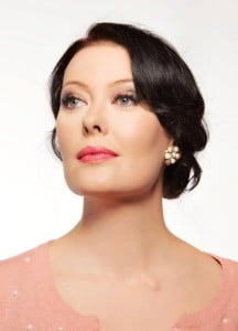 599888_321024564659022_244434505_n